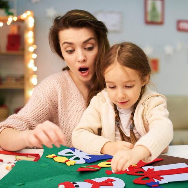 DIY Felt Christmas Tree for Kids